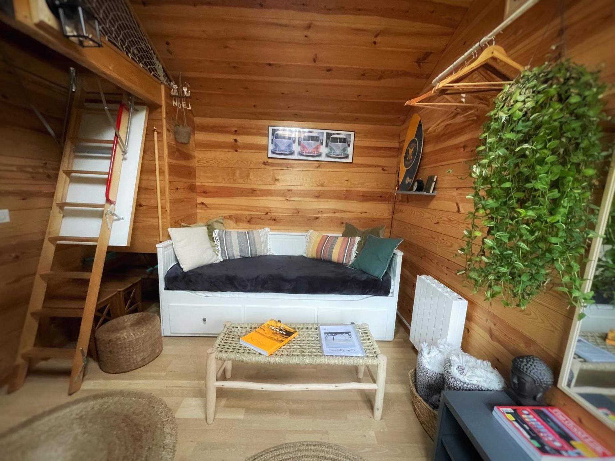 La Wodapalousa, Surf & Crossfit Guesthouse, 800M From Beach 比达尔 客房 照片